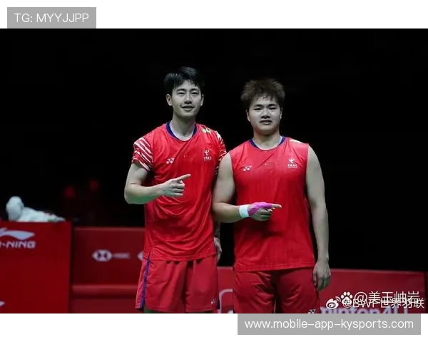 羽毛球对抗赛快节奏短球抢点制胜——在节拍与压迫中掌控胜负节奏 羽毛球对抗赛快节奏短球抢点制胜——在节拍与压迫中掌控胜负节奏